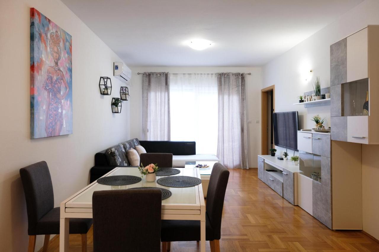 Apartamento Apartman Nane Kaštela Exterior foto